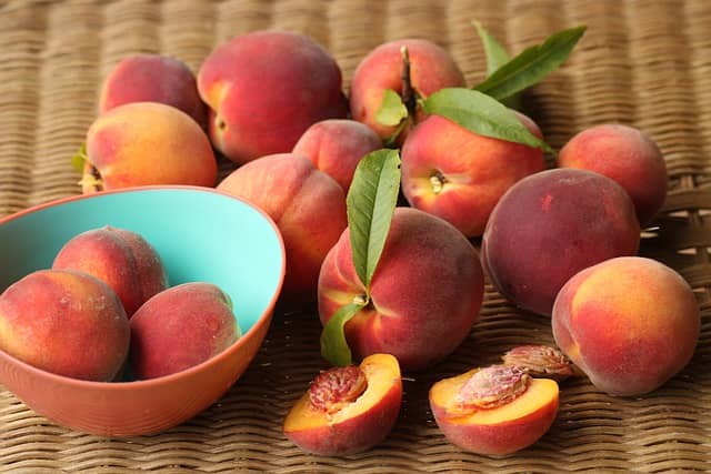 Men's Health Benefits From Peaches